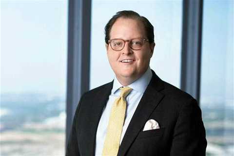 Hallett & Perrin Atty Jumps To Bradley Arant In Dallas